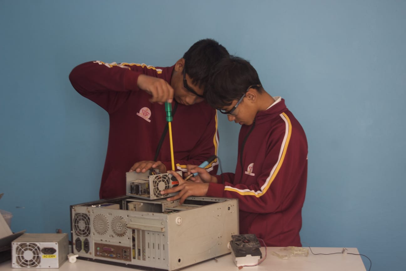 Middle School Program gallery image 2